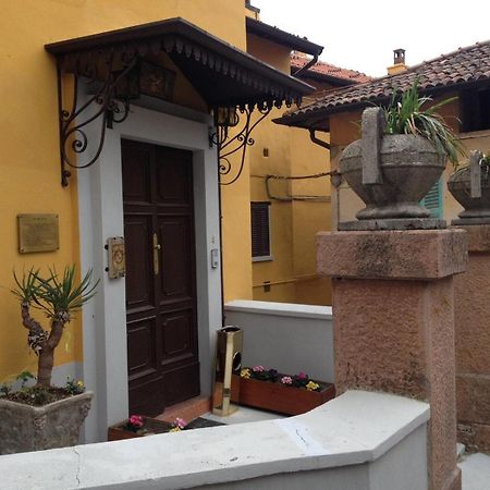 Foresteria Lombarda B & B Ca' Pelitti Ganna Eksteriør billede
